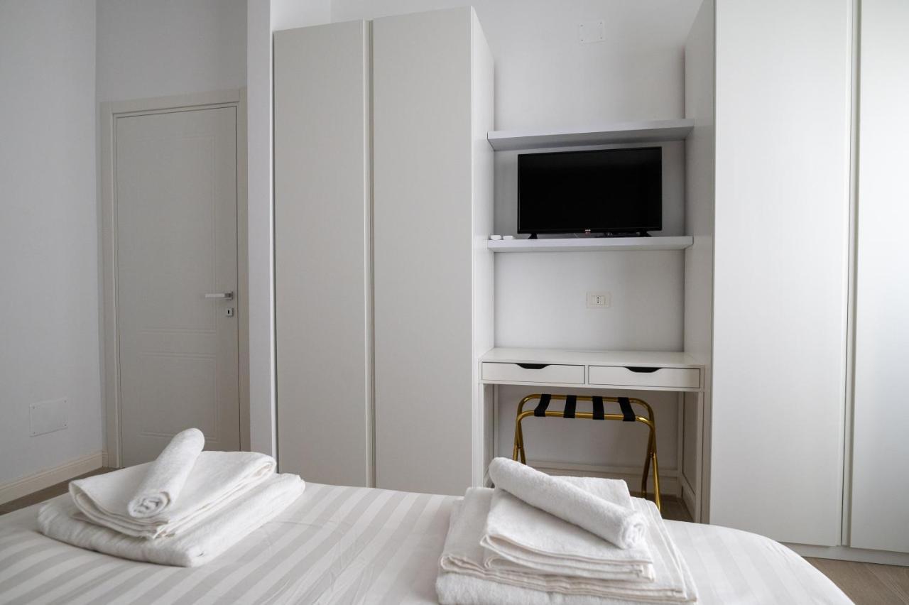Gabri Guest House Bari Exterior foto